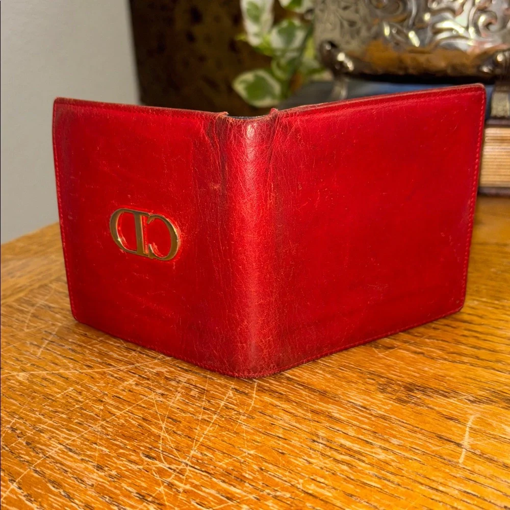 AUTH CHRISTIAN DIOR VINTAGE RED BIFOLD LEATHER WALLET
